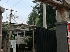 -亲兄弟真人CS团建拓展基地