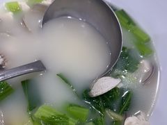 -鹏城人家海鲜酒家·23年老字号(较场尾店)