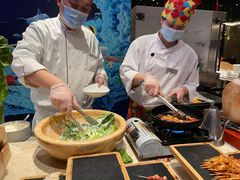 自助取餐区-武汉世茂希尔顿酒店·汇·全日餐厅