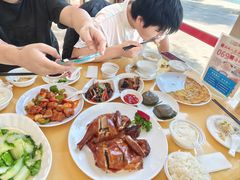 -鹏城人家海鲜酒家·23年老字号(较场尾店)