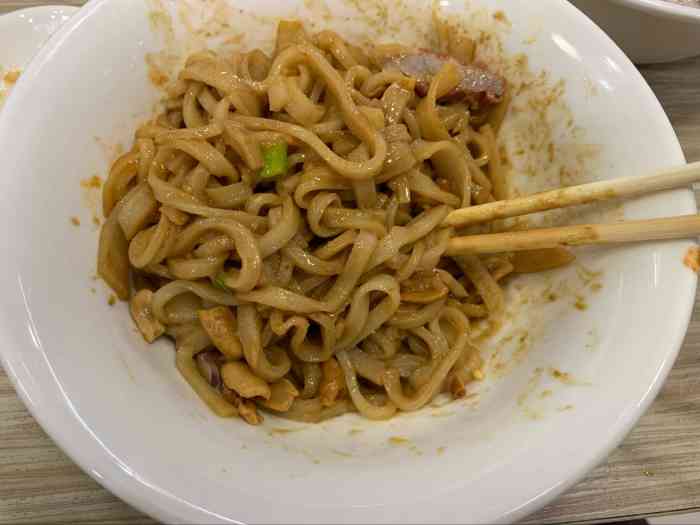 潮汕酥面-"很正宗的一家潮汕小吃店 店老板是夫妻两人.