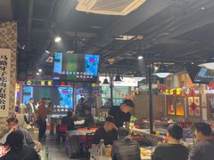 -马路牙子烧烤音乐酒馆(望京店)