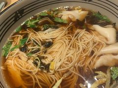 -弄堂小笼包(西青中北永旺购物中心店)