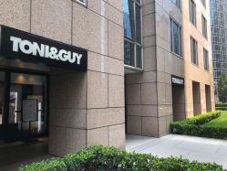 -TONI&GUY