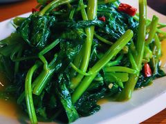 炝炒空心菜-盐帮食坊•小河帮川菜(四川师大店)