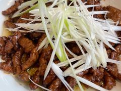 -曾牛肉