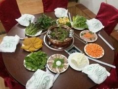 -银同牦牛肉火锅