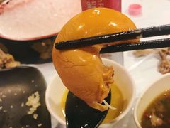 -鲜入围煮花胶鸡海鲜火锅