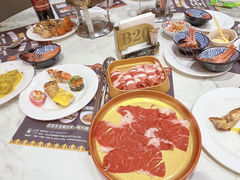 -金马门国际美食百汇(珞喻路店)
