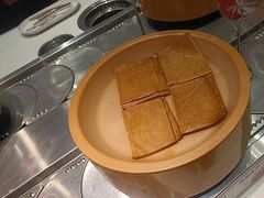 -龍歌自助小火锅(芝罘万达店)