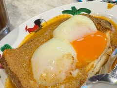 咖喱生熟蛋烤面包-何九海南茶店(鬼仔巷店)