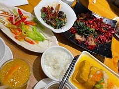 -隔壁老王·家常云南菜(花巷店)