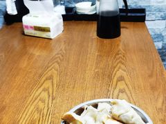 -黄阿姨锅贴大王(万航渡路店)