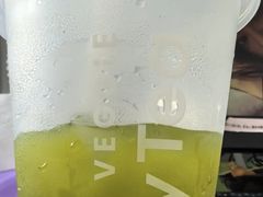 -瑞幸咖啡(绿地锦峰大厦店)