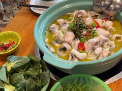 -重庆鸡公煲·青锅花椒鱼(牡丹江路店)