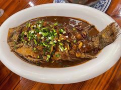 臭鳜鱼-环秀楼(黄山呈坎店)