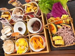 -菌自由丨野生菌火锅特色庭院餐厅(丽江古城店)