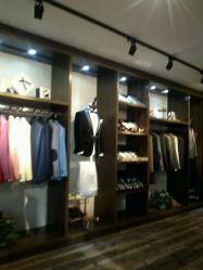 -优刻西服西装定制(金轮国际广场店)