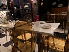 大堂-新大咀港式茶餐厅(宝山万达店)