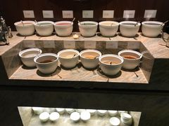 -半岛翡丽海鲜自助餐厅(观风亭店)