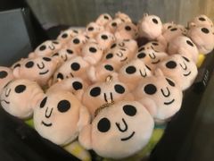-莓园冰淇淋店
