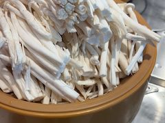 -龍歌自助小火锅(芝罘万达店)