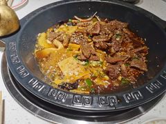 -江湖小牛·水煮牛排火锅(欧亚新生活购物广场店)