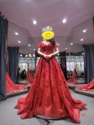 -艾米丽婚纱礼服