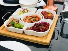 前菜五拼盘-RIVIERA 松鹤楼(外滩店)