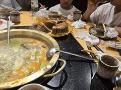 -顶顶汤火牛排火锅·经典铜锅涮肉