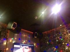 -加州红歌声宴KTV(白石洲店)
