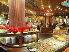 自助取餐区-四海一家自助餐(益田假日广场店)