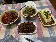 -吴记口味馆