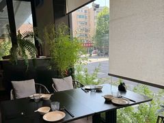 -连鹭海鲜·海肠捞饭·海胆饭(星海店)