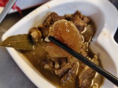 -官塘陈记鱼生·潮汕砂锅粥·牛肉火锅(潮枫路总店)