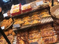 -罗森尼娜(德思勤店)