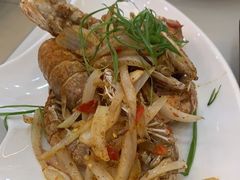 -覃记海鲜美食餐厅