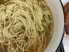 -百年老字号·观振兴蟹黄面·三虾面·苏式面(观前街富仁坊巷店)