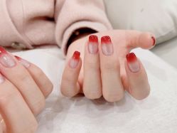 -花系美·美甲美睫精品店