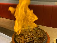 -蜜桃餐厅·伴山(绿宝广场店)