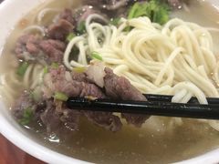 -阿波潮汕牛肉火锅·汤粉面(拱北店)