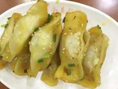 -小姜锅贴(凤凰街店)