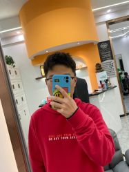 -V8潮牌·接发烫染连锁