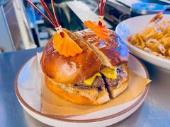 -LESCEDARS Brasserie Bistro香柏树