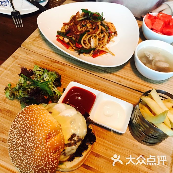 蓝枪鱼西餐厅(星海店)图片 - 第1张