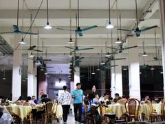 大堂-标记美食新鲜猪杂(兴南大道店)