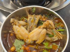 -鸿顺老铁锅美蛙鱼府(解放碑店)