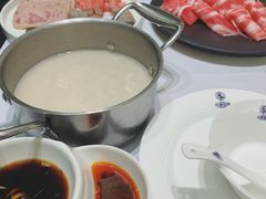 -红鼎豆捞·非遗鲍皇汤火锅(宝丰路店)