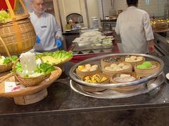 -亚龙湾希尔顿自助餐厅·海鲜·烧烤·沙滩BBQ·现场乐队