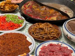 -鸿姐老火锅(花园路店)